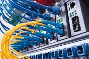 Data- och kommunikationskablar Data- och kommunikationskablar